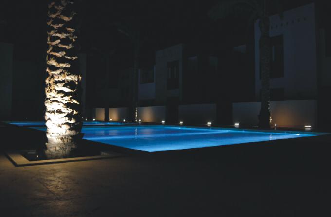 C4XB0457 C4XB0418 4 * 2W ou 3W a enfoncé des lumières de piscine d'eau du fond de LED, lumières asymétriques d'étang d'eau du fond de LED 6
