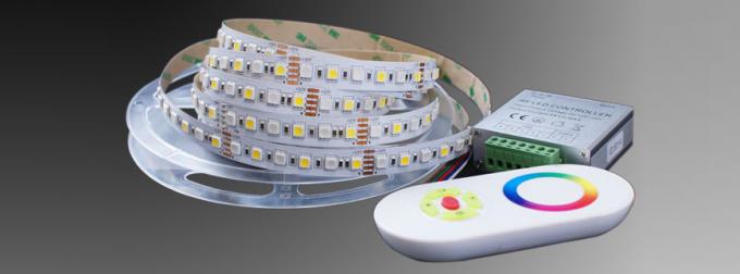 24V RVB + OEM/ODM flexibles blancs chauds des lumières de bande de LED 72 LED M acceptable 0