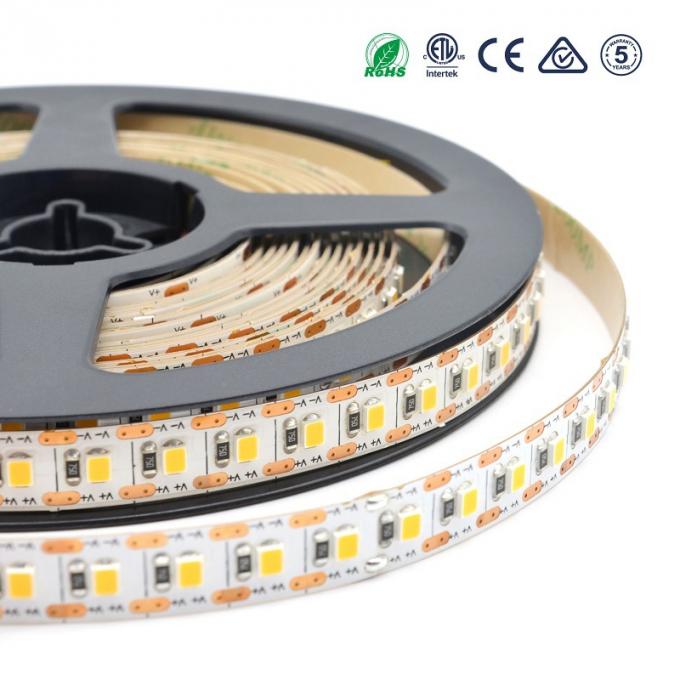 Les lumières de bande IP20 2835 menées adhésives flexibles 120 LED/dosent chaque 1 LED 5VDC Cuttable 2
